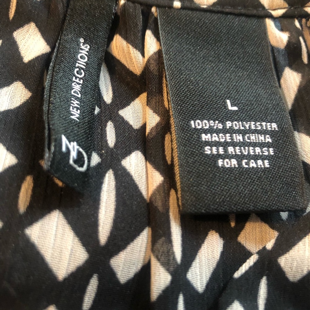 New Directions Black and Tan Tunic